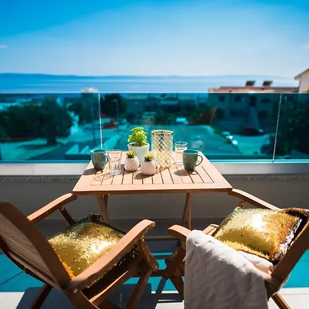 Mikulic Apartment *