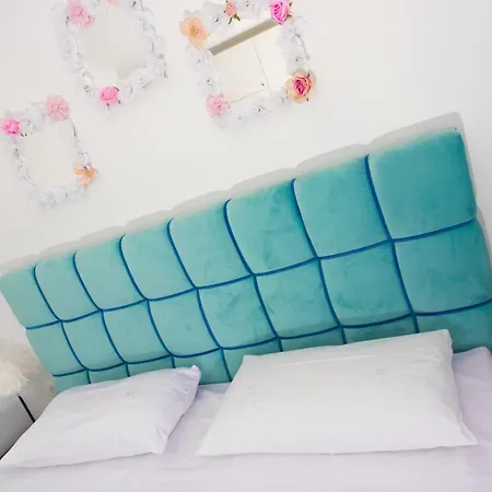 Mikulic Apartment Makarska